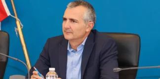 Министърът на спорта няма да се чувства комфортно в кабинета на ГЕРБ от март