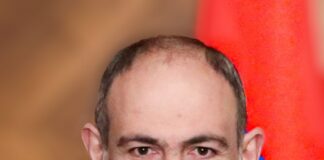 Армения е готова на мирен договор с Азербайджан, Пашинян обвини Русия в опити за преврат в страната му