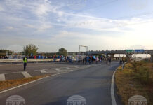 Четвърти ден са блокирани възлови пътни артерии в Старозагорско