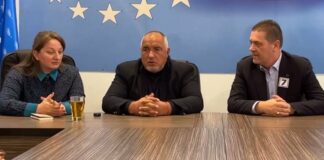 ГЕРБ предлага пожизнени месечни пенсии за естрадни изпълнители, чиито документи са изчезнали в архивите