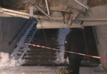 Таван на оживен подлез в София може да се срути върху главите на минувачите