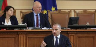 Гроздан Караджов запя на Кирил Петков: Как успяхте да го поемете целия…