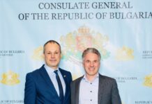 Българи в Сакраменто питат кой назначи консула Огнян Гаврилов