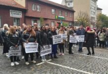 Земеделци и животновъди протестират в София, искат оставката на ресорния министър