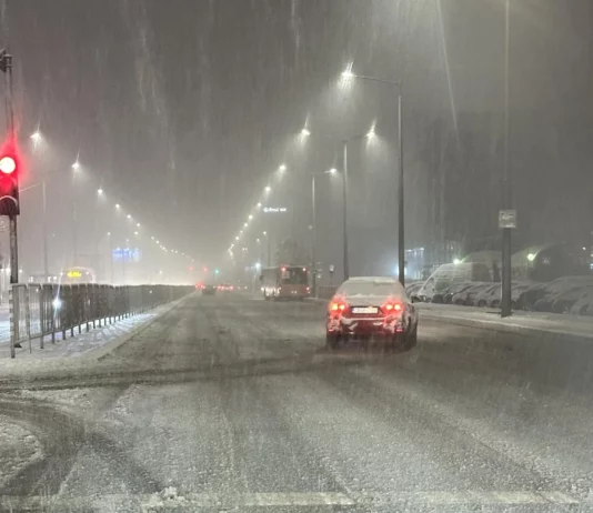 Зимата се завърна със сняг, вятър и студ