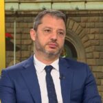 Делян Добрев: Ако Радев не излезе с партия, вероятно ще има избори и есента