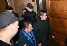 Домашен арест за Иван Иванов-син, задържан с подкуп от 62 хил. лв.