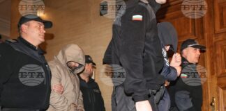 Синът на Стоян Александров и погребалният агент, обвинени в убийство на длъжник, остават в ареста