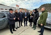 Депутати от ГЕРБ и министър Цеков инспектираха пътя Мездра-Ботевград