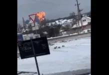 Руски самолет с 65 украински военнопленници падна в Белгородска област