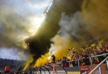 Шефът на охраната на футболния клуб „Ботев“ Пловдив и тартор на жълто-черната агитка са сред арестуваните за рекет