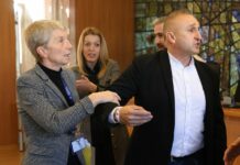 За зам.-министърката на спорта Дашева е бил подкупът от 62 000 лв., с който беше арестуван синът на щангиста Иван Иванов, показва съдебен протокол