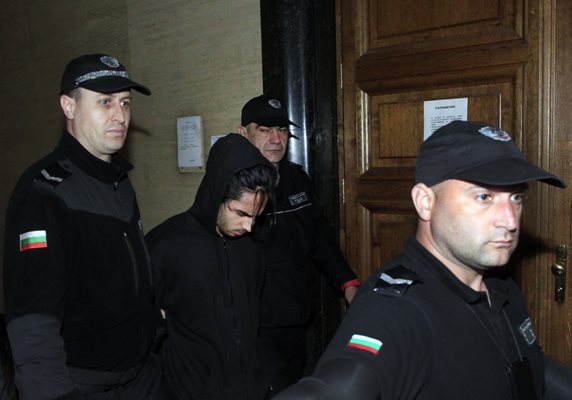 Снимка: Прокуратурата даде на съд шофьора, убил Ани и Явор на бул. „Сливница“ в София