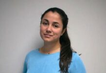 Габриела ще контактува с големия си син по телефона, ще вижда децата си в присъствието на социален работник