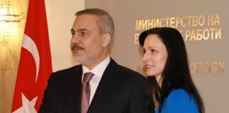 Мария Габриел към Хакан Фидан: Подкрепяме европейския път на Турция