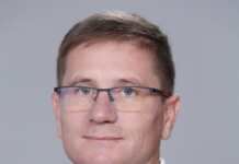 Димо Дренчев остава във „Възраждане“ въпреки изключването на брат му от партията