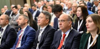 Като проследи човек паричните потоци към Кремъл и гласуванията на ПП+ДБ в парламента вижда, че те са си чисто путинистки партии