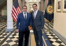 Асен Василев агитирал американци да купят „Лукойл Нефтохим“