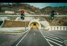 Институтът за пътна безопасност пита министър Цеков: Участвате ли в прикриването на финансови злоупотреби при изграждането на тунел „Железница“?