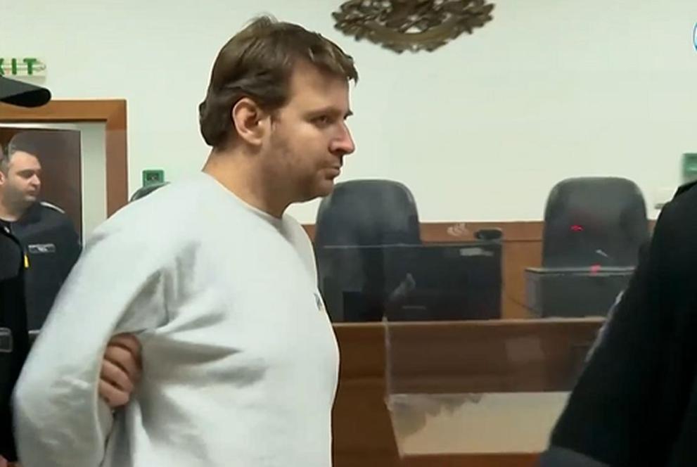 По искане на прокуратурата съдът настани Илко Захариев-Червения пират за