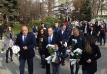 Борисов: С личен пример към децата се възпитава родолюбие и почит към историята! Честит празник!