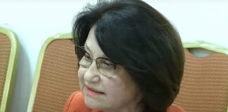 Един от десетте възможни служебни премиери подаде оставка