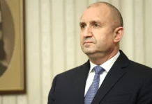 Радев сезира КС за отказа на Киселова да постави за разглеждане в НС искането му за референдума му за еврото