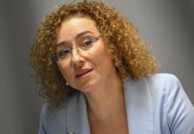 Типажи като Шалапатова са обидни за средноинтелигентния българин