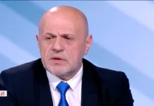 Томислав Дончев: Президентът се е самоопределил като ярка опозиция