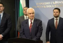 Вдигат заплатите в армията с 30% от 1 януари догодина