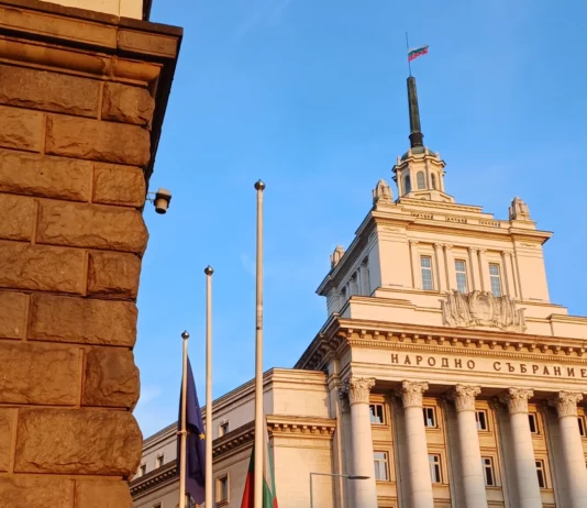 Комисията по бюджет и финанси насрочи заседание за вторник – 9 декември