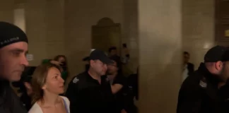 Петя Банкова би трябвало да има таланта на Агата Кристи, за да измисли всичко това, което казва