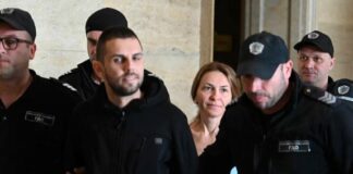 Съдът за пореден път отказа да пусне от ареста Стефан Димитров с пудела и пачките