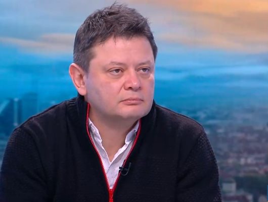 Николай Стайков, фейсбукНа въпросите за МВР, пачки и пудели имам