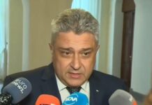 Стефан Димитров: Оставам министър, докато няма указ на президента за моето освобождаване