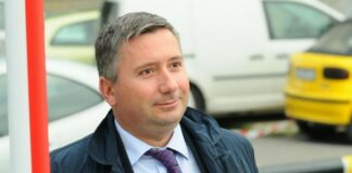 Предложената от ПП-ДБ Русенова за член на КЕВР е съдружник на Прокопиев в 20 фирми