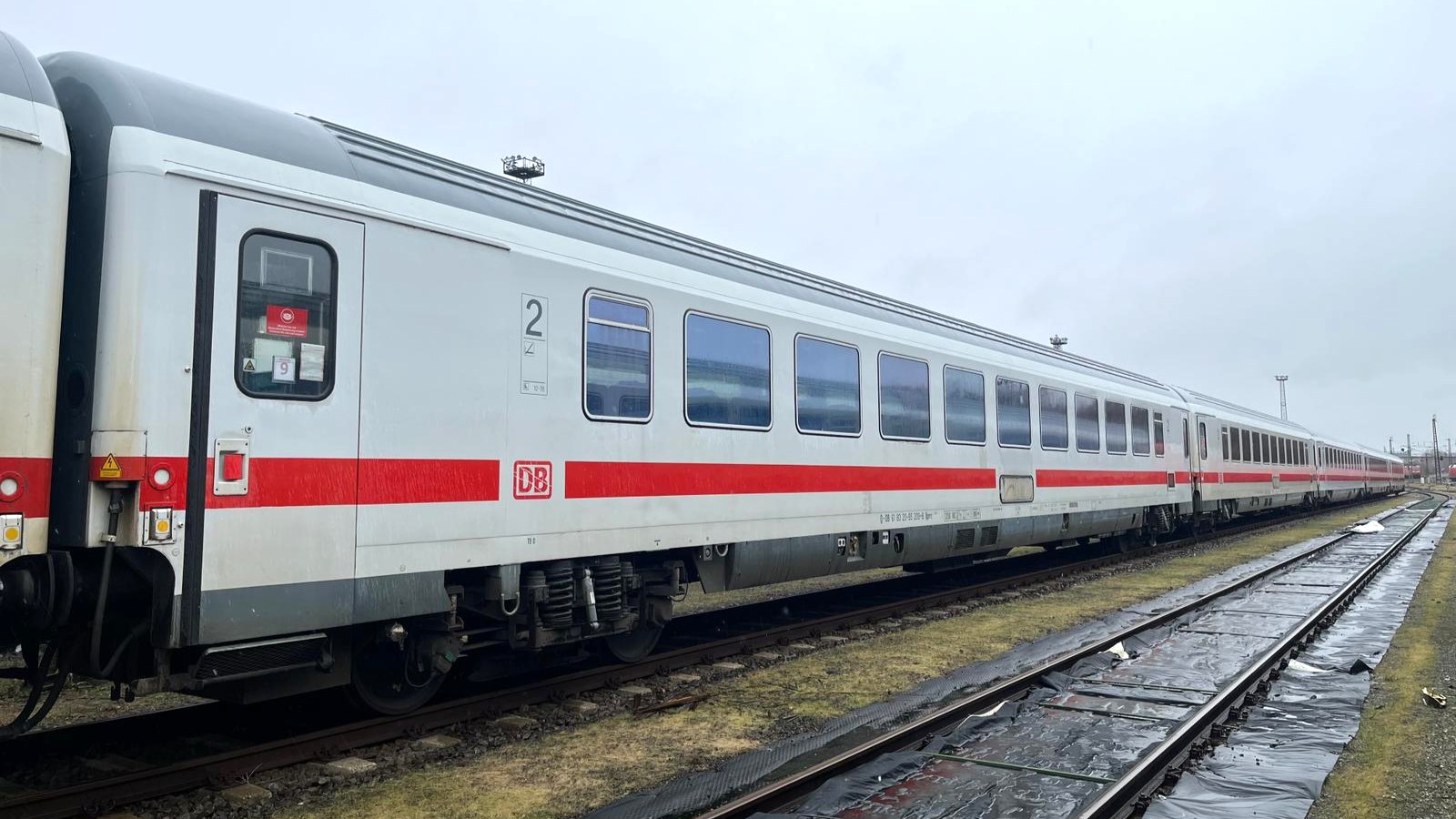 Високоскоростната влакова линия София Бургас трябва да бъде готова до