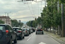 Огромни задръствания по столични булеварди