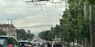 Огромни задръствания по столични булеварди