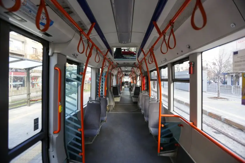Снимка: От днес тръгна нова трамвайна линия в София