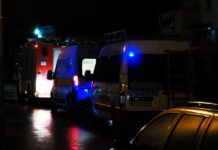 Осъден за убийството на родителите си полицай от Пловдив се е барикадирал в дома си