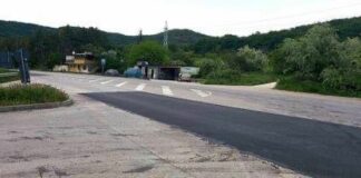 Главчев иска проверка кой нареди да се асфалтира пътят на мястото на катастрофата с Кирил Петков