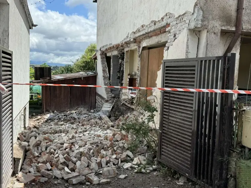 Взрив в къща в Костинброд е станал тази сутрин пострадала