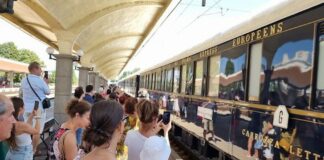 Легендарният влак „Ориент Експрес“ пристигна в Русе