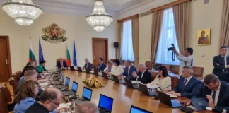 Главчев за „политическия хаос“: Както казват китайците – в интересни времена живеем