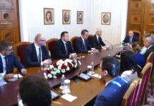 „Възраждане“ с трайно влечение към ПП/ДБ: Може да има кабинет без ГЕРБ и ДПС