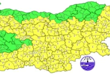 Жълт код за бури и градушки в 22 области