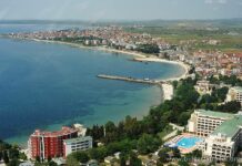 Английски турист падна от хотелска тераса в Равда, с опасност за живота е