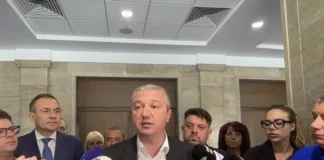 Драгомир Стойнев оглави парламентарната група на БСП