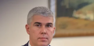 Малинов: Към 8100 абонати в 105 населени места все още нямат ток